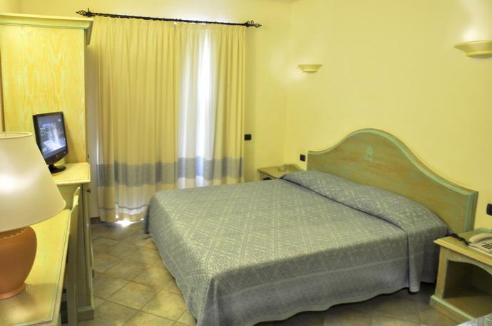 hotel su giganti in villasimius - sardinie (2).jpg
