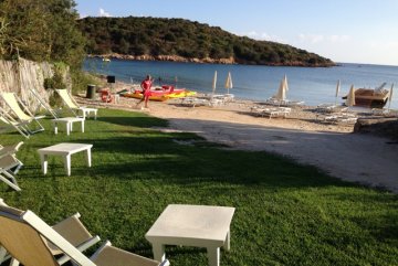 sardinie - hotels aan zee - ginestre porto cervo.jpg