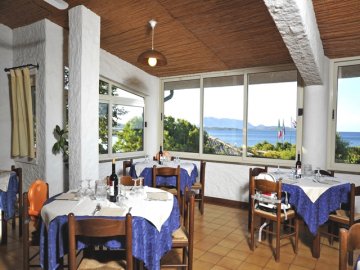 all-inclusive sardinie - bungalow club village (5).jpg