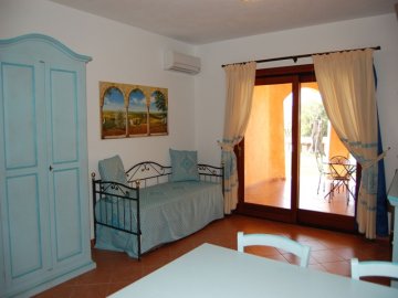 appartement sardinie aan zee - residence punta marana - vakantie sardinie (5).jpg