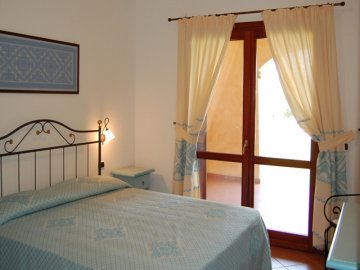 appartement sardinie aan zee - residence punta marana - vakantie sardinie (7).jpg