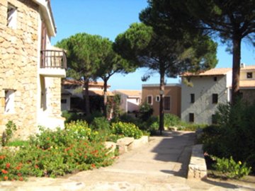 vakantie appartement sardinie - residence pineta uno - baja sardinia (7).jpg
