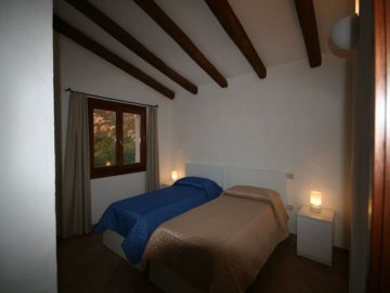 villa baia slaapkamer.jpg