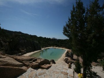 villa baia zwembad.jpg