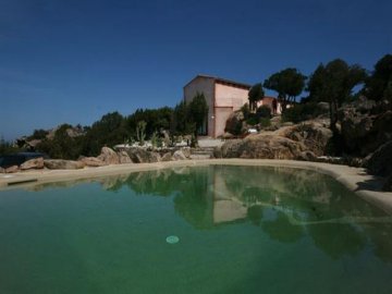 villa baia.jpg