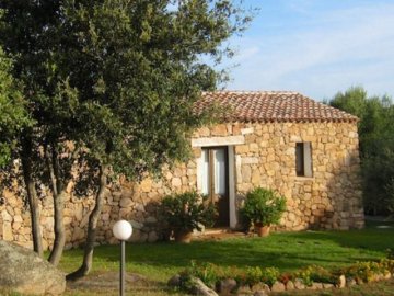 vakantiehuis_met_zwembad_sardinie_la_casetta (17).jpg