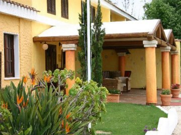 hotel-is-benas-country-lodgde-sardinia4all (2).jpg