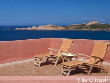villa-sardinie-torreruja-isola-rossa-olivastri-05 (3).png