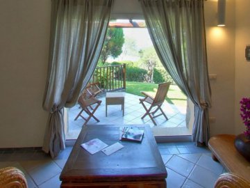 villa-bouganville-baja-sardinia (4).jpg