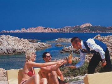 7bis_vakantie_sardinie_isola_rossa_torreruja.jpg