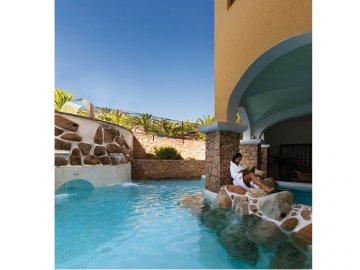 22_sardinia4all_torreruja_sardinie_hotel.jpg