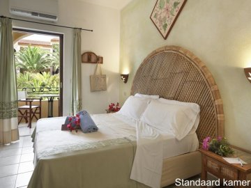 18_sardinia4all_torreruja_sardinie_hotel.jpg