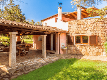 luxe-vakantievilla-sardinie-punta-asfdeli (7).png