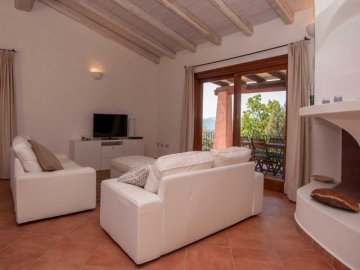 villa-baja-sardinia-3.jpg