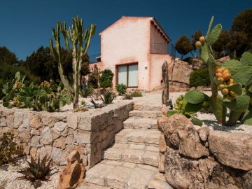 villa-baja-sardinia.jpg