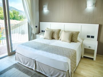 eliantos hotel - deluxe kamer - sardinia4all (1).jpg