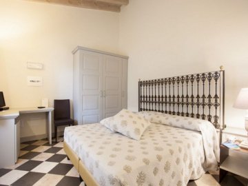 charme-hotel-sardinie-maison-tresnuraghes (6).jpg