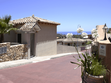 villasimius-vakantie-hotel-domu-simius (2).png
