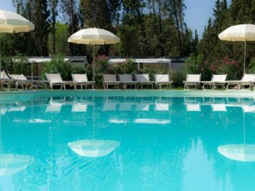 camping-sardinie-met-zwembad-camping-flumendosa (2).jpg