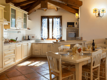vakantiehuis met zwembad op sardinie - villa capo coda cavallo (4).png