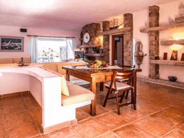 hera deluxe villa pool portobello di gallura 640x480 (21).png