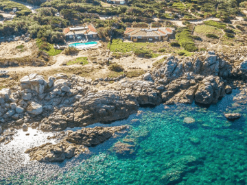 hera deluxe villa pool portobello di gallura 640x480 (6).png