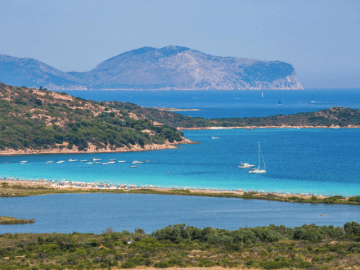 vakantievilla aan het strand op sardinie - sardinia4all (10).png