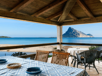 vakantievilla aan het strand op sardinie - sardinia4all (7).png