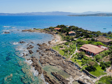 villa magica mare e rocce olbia pittulongu direkt am meer sardinien (1).png