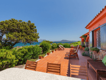 villa magica mare e rocce olbia pittulongu direkt am meer sardinien (7).png