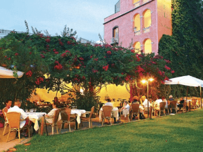 Palazzo Sa Pischedda in Bosa Sardinien