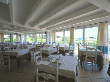 il cormorano hotel baia sardinia sardinien (12).png