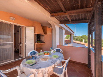 appartamento cavalluccio san giovanni la caletta sardinia4all - sardinien (2).png