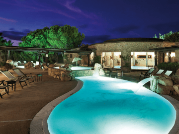 luxe-hotel-sardinie-marinedda (1).png