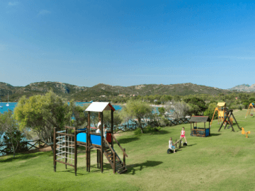 familiehotel-sardinie-cala-di-lepre-palau (5).png