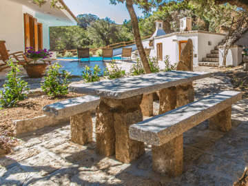 villa perlabella di gallura - sardinia4all (1).png