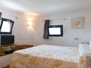 villa cava del tom - porto rotondo, sardinien - sardinia4all (36).jpg