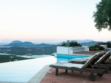 luxe villas sardinie- villa milaggiu - sardinia4all (11).jpg