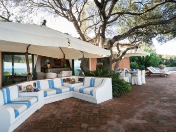 luxe villas sardinie- villa milaggiu - sardinia4all (17).jpg