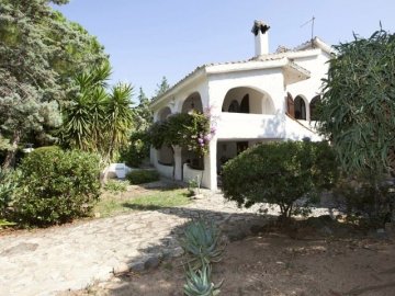 villa wanda di capitana, cagliari sardinien - sardinia4all (12).jpg