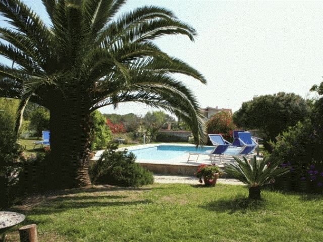 appartement mit pool ibisco due orosei sardinien - sardinia4all (13).jpg