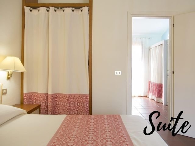 hotel lacona village cannigione suite - 2022 - sardinia4all (1).jpg