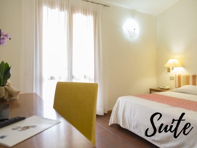 hotel lacona village cannigione suite - 2022 - sardinia4all.jpg
