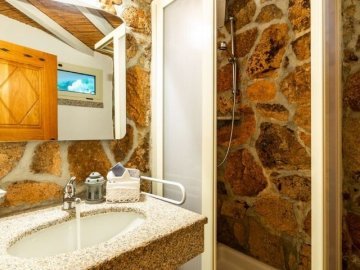 villa bianca di porto rotondo sardinien 2022 - sardinia4all (49).jpg