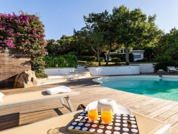 villa bianca di porto rotondo sardinien 2022 - sardinia4all (13).jpg