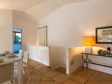 villa bianca di porto rotondo sardinien 2022 - sardinia4all (33).jpg