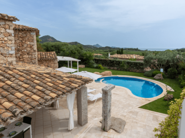 villa met zwembad aan de costa rei - sardinie (44).png