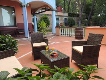 Hotel Su Lithu - buitenterras - Sardinia