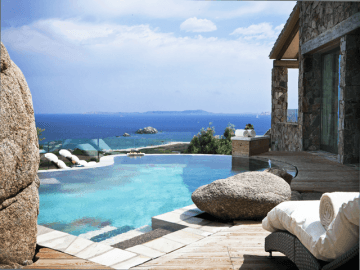luxe resorts sardinie - resort erica aan zee in noord sardinie (13).jpg