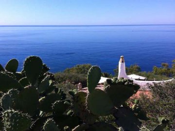 vakantiehuis-sardinie-zee-sardinia4all.jpg